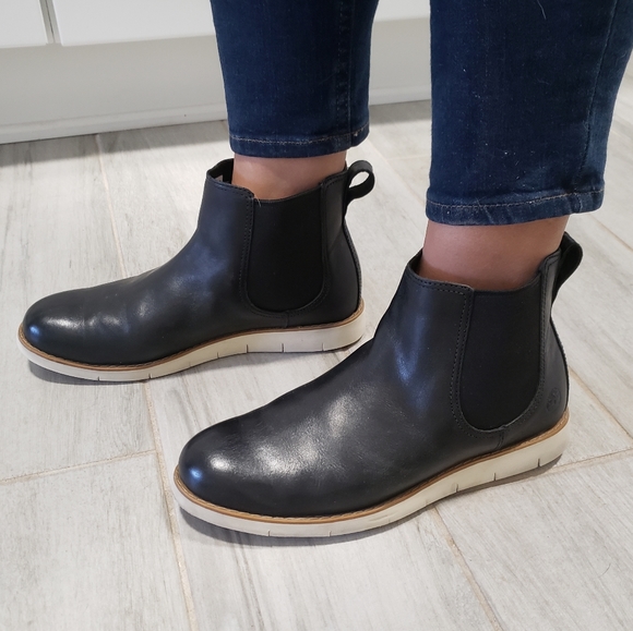 timberland lakeville chelsea boot